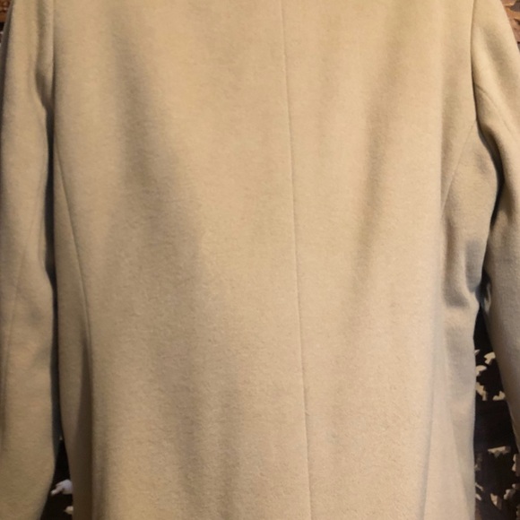 L.L.Bean Camel Wool Cashmere Double Breasted Coat medium fit - Picture 4 of 5